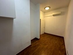 Dmanor (D16), Terrace #614983001